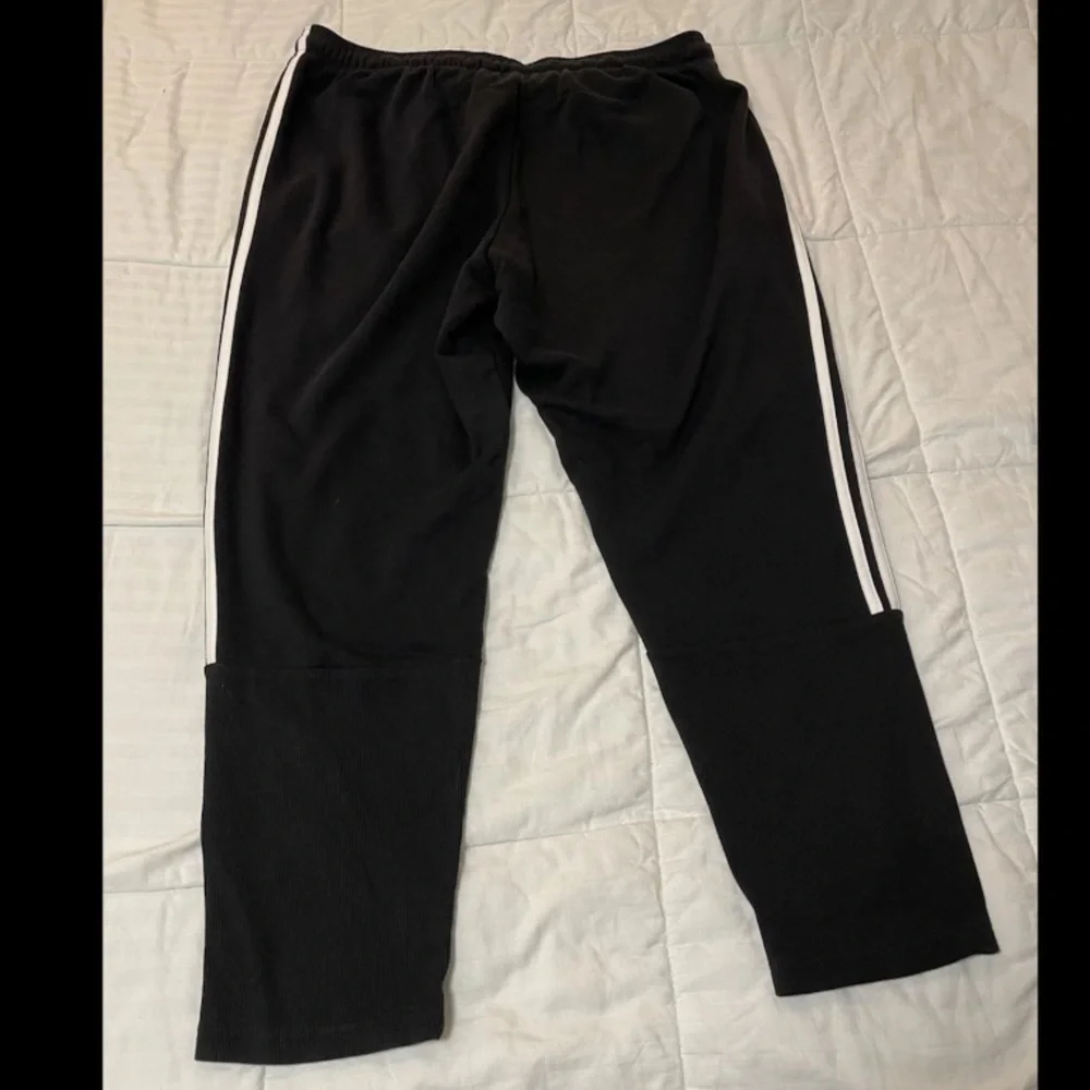 Adidas Men’s Black Tapered Leg Regular Fit XXL Elastic Waist Sweatpants Y2K EUC